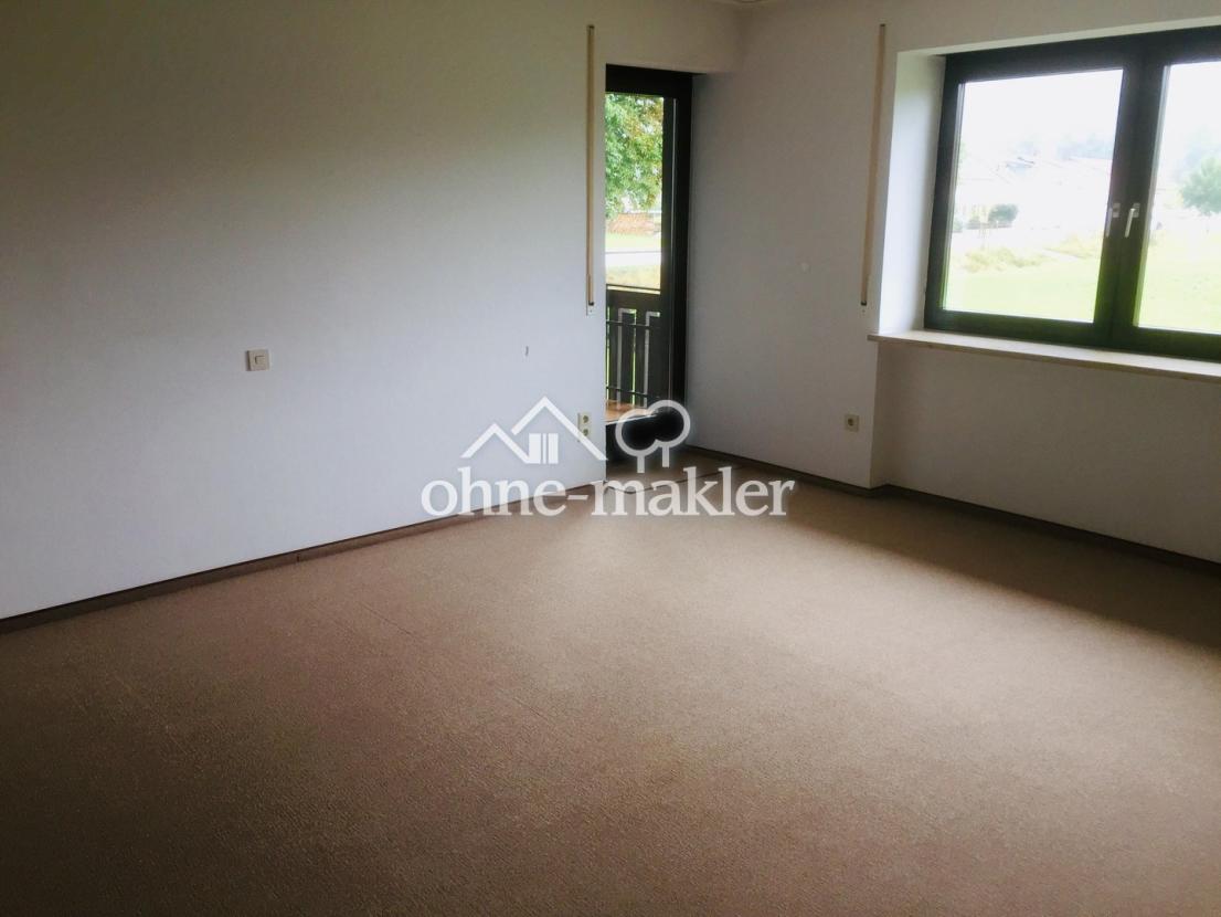 Schlafzimmer mit Balkon
