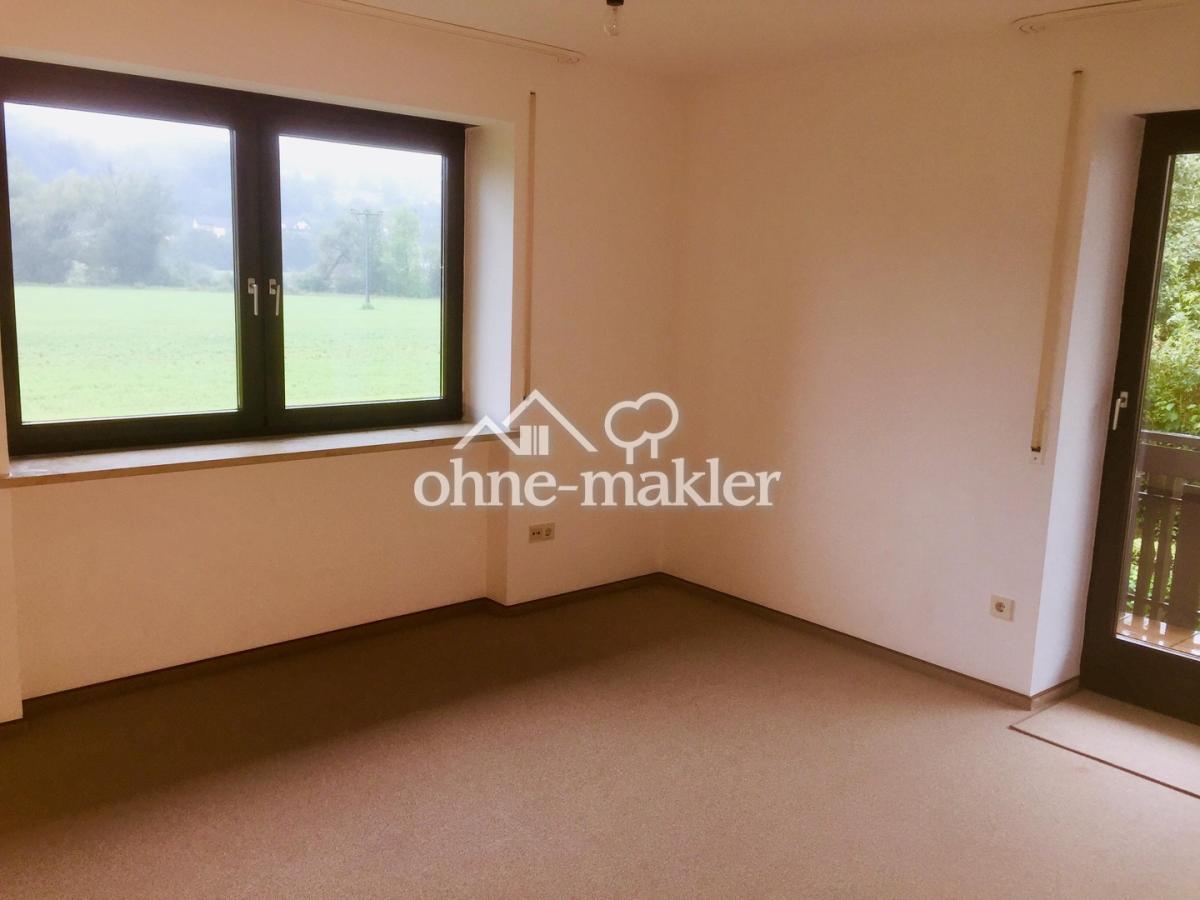 Kinderzimmer 1 mit Balkon
