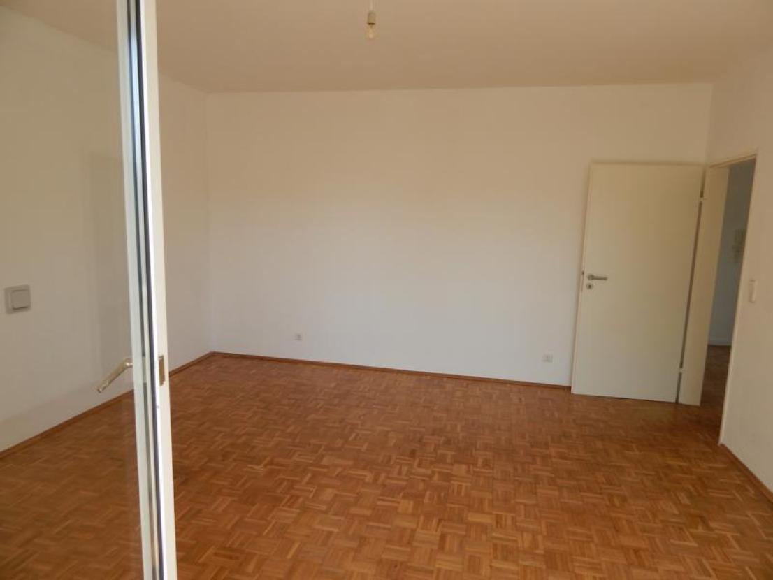 Schlafzimmer Bild 2