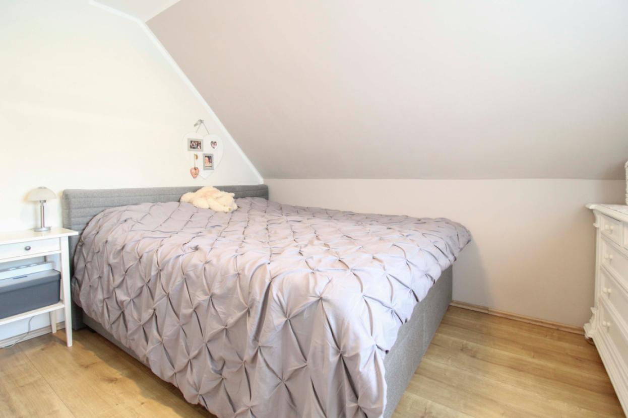 12 Schlafzimmer