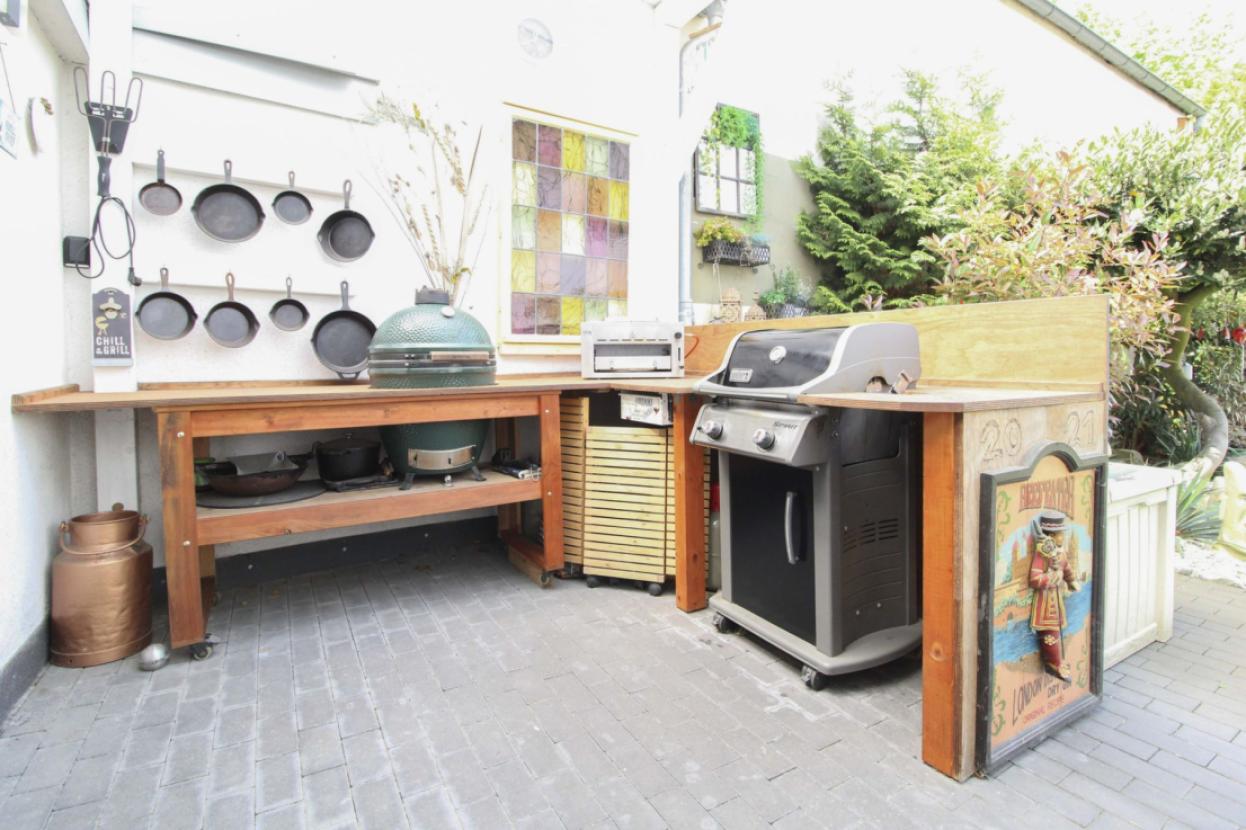 15 Outdoorküche