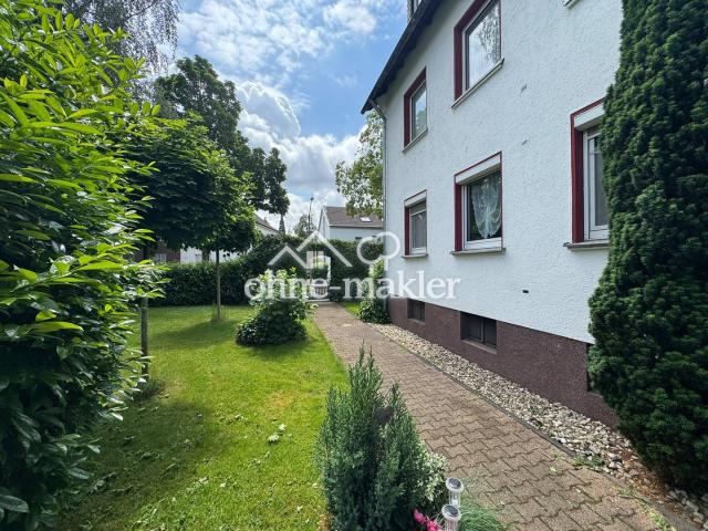 gepflegtes Mehrfamilienhaus