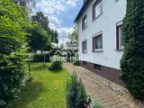 gepflegtes Mehrfamilienhaus