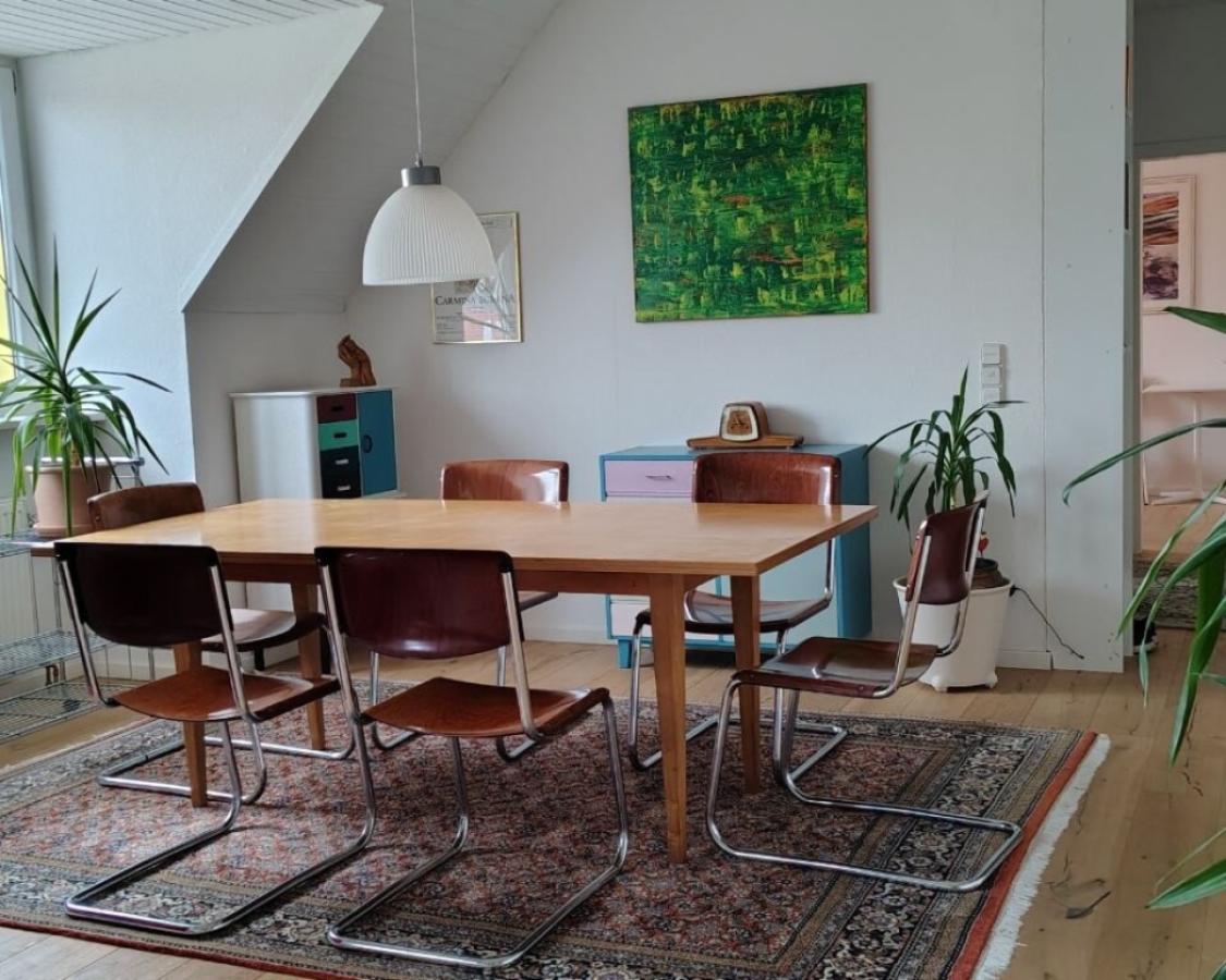 einzigartige Ess- und Sitzgruppe