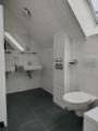 Bad+Toilette+2 Waschbecken