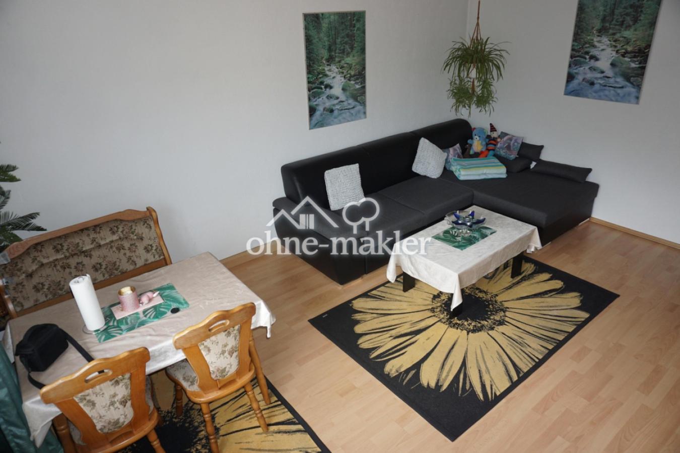 Wohnzimmer Bild 1