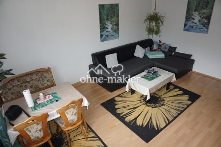 Wohnzimmer Bild 1