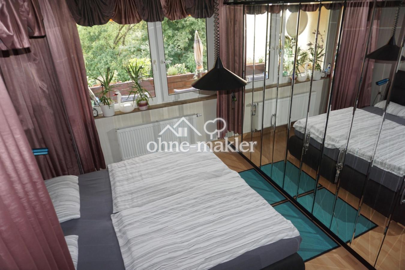 Schlafzimmer Bild 2