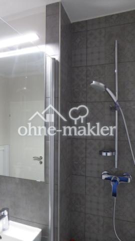 Bad mit Dusche