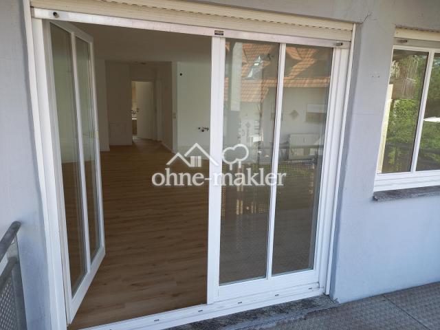 Vom Balkon in die Wohnung
