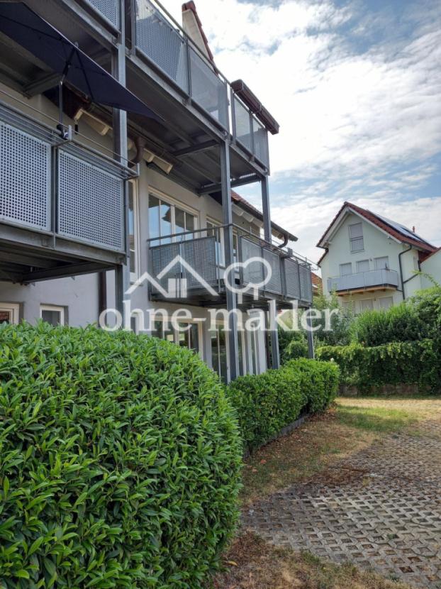 Rückseite Haus mit Balkon