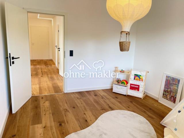 Kinderzimmer / Büro