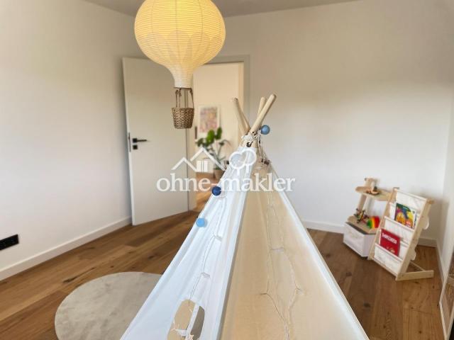 Kinderzimmer / Büro