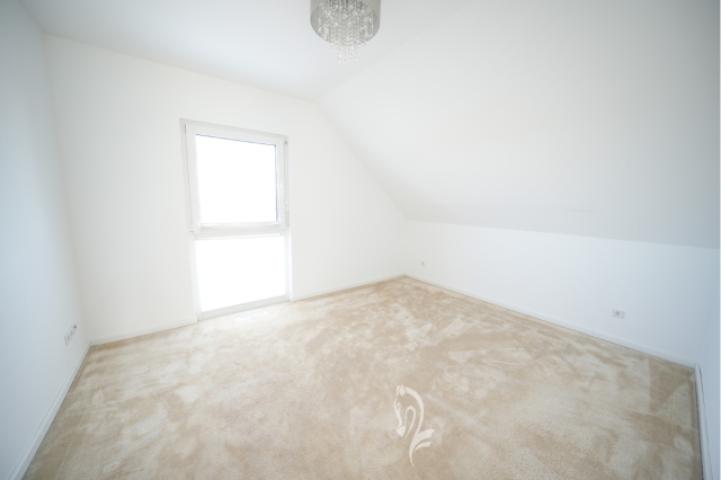 Zimmer 1 OG