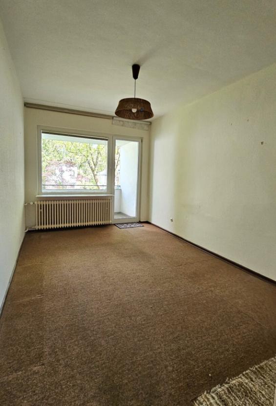 Zimmer 2 OG