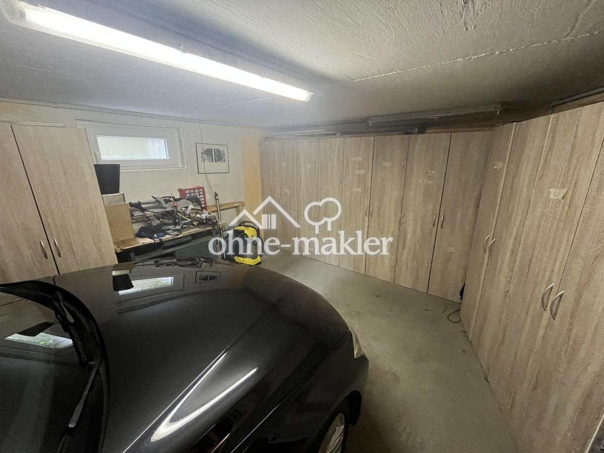groooße Garage
