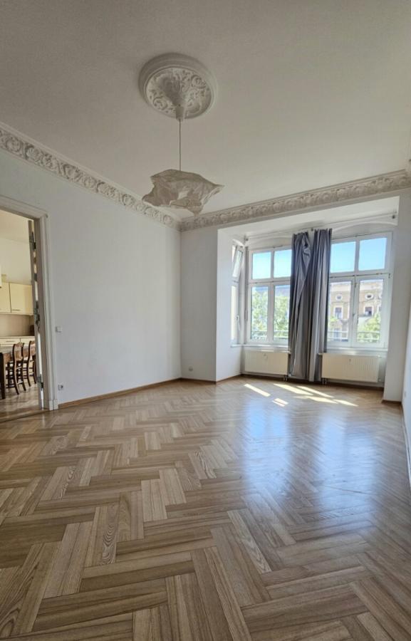 Zimmer 1