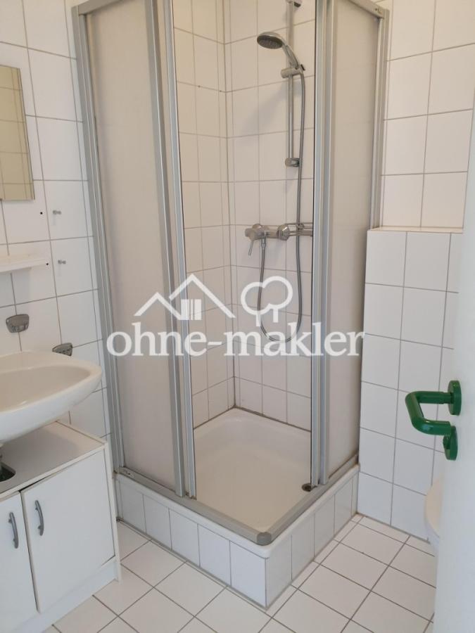 Bad mit Dusche