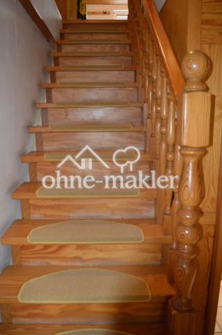 Treppe vom EG zum Obergeschoß