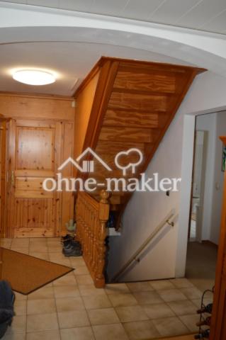 Flurbereich EG/ Trenntür z. OG