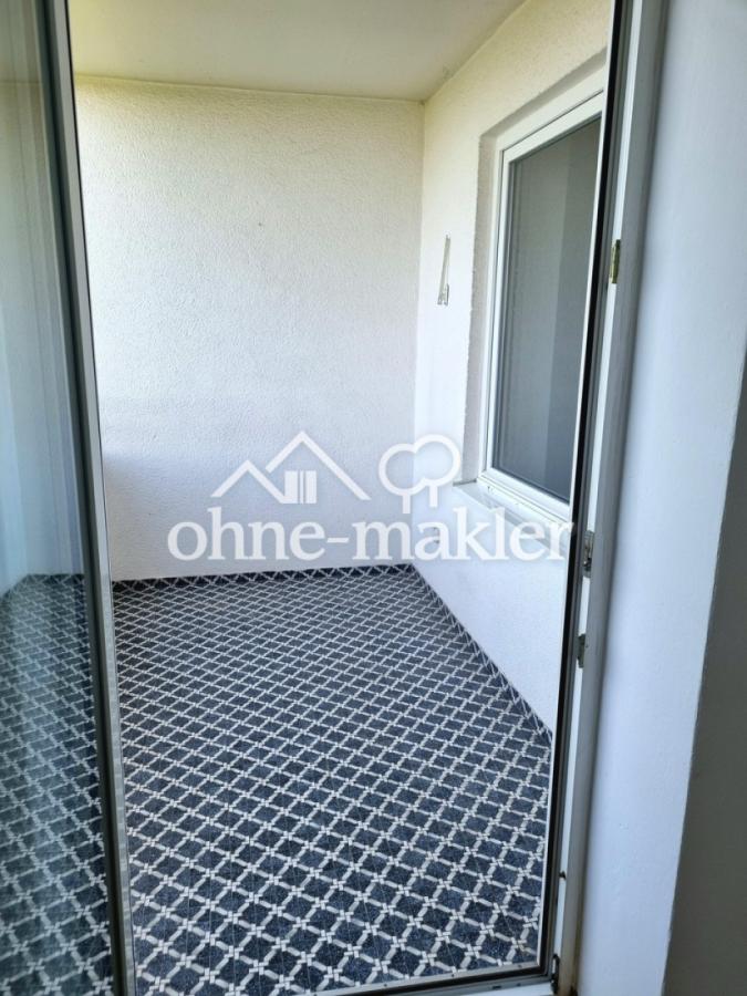 Balkon vom Wohnzimmer aus