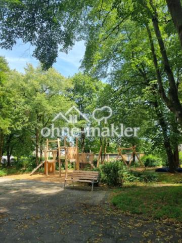 Spielplatz vor der Tür