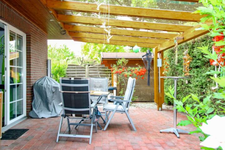 Terrasse vor Küche