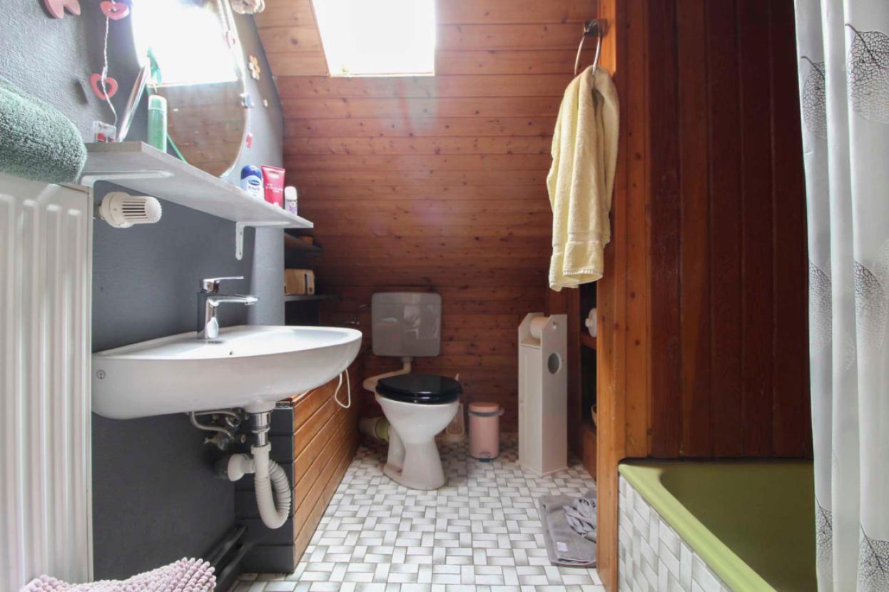 Badezimmer DG