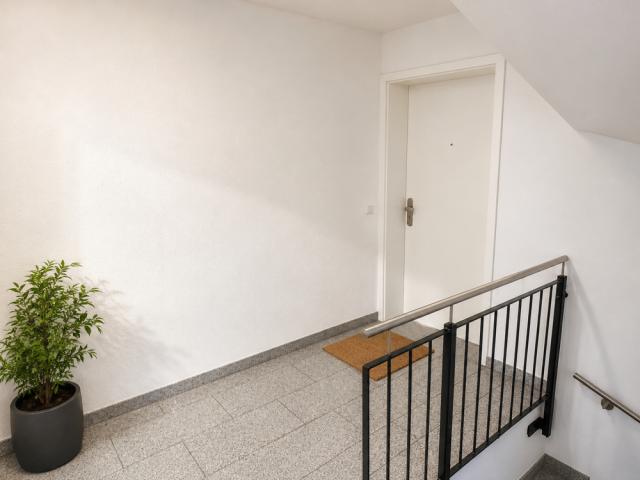 Front 1 (14)