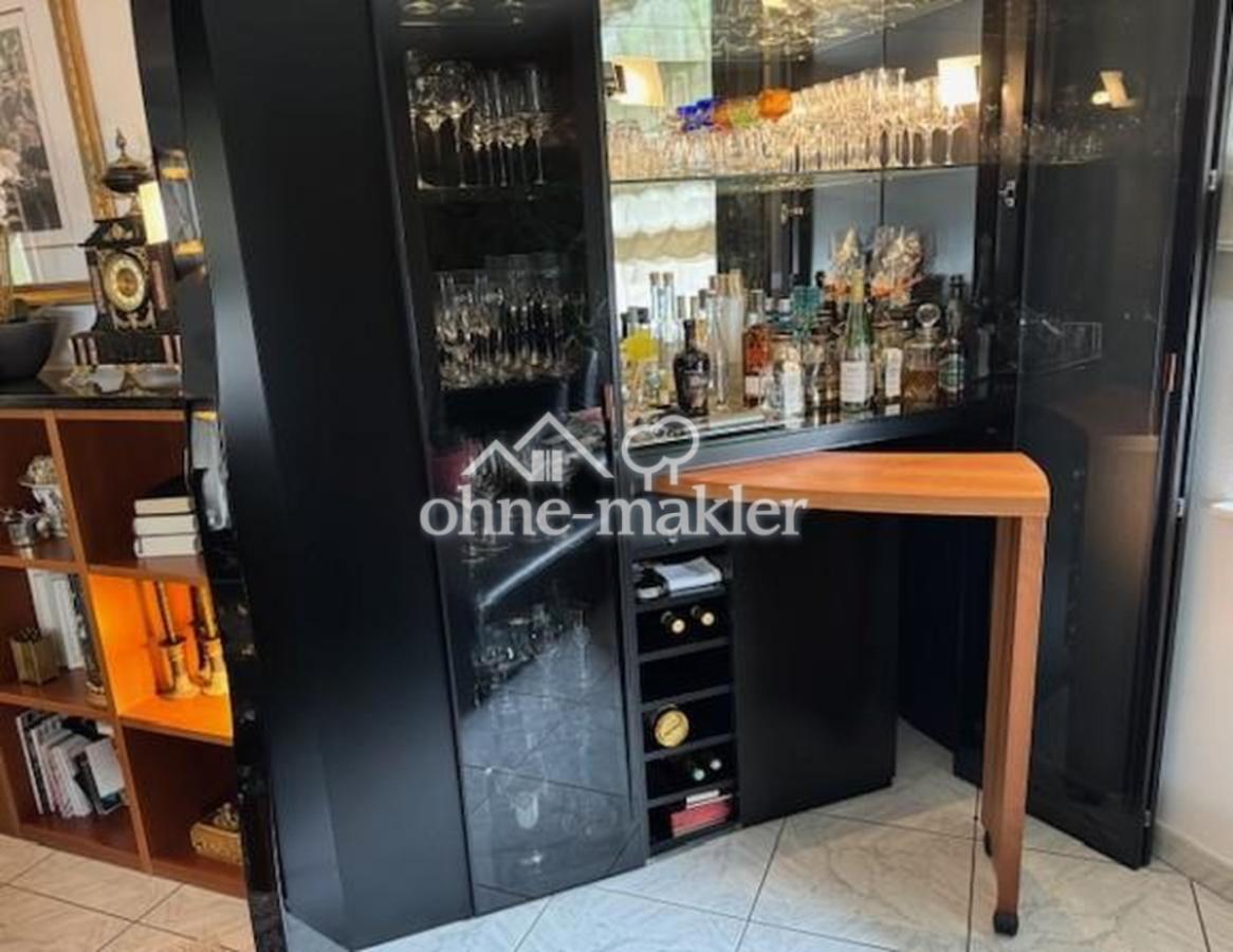 EG -Wohnz. Barschrank