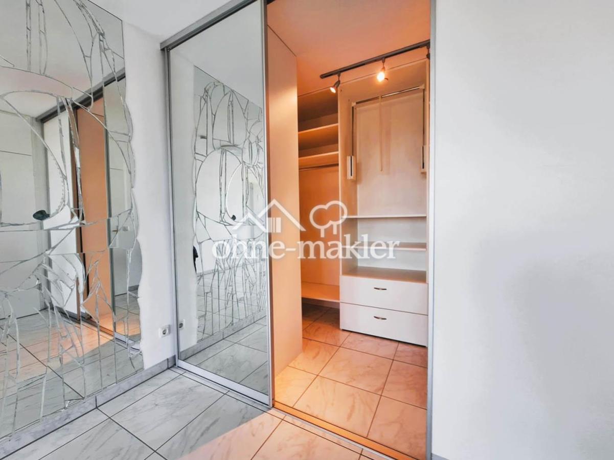 Kleiderschrank begehbar