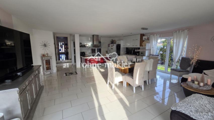Wohn- und Essbereich 2