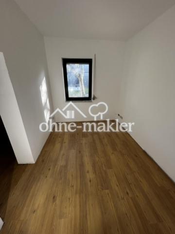 kleines Schlafzimmer/Büro