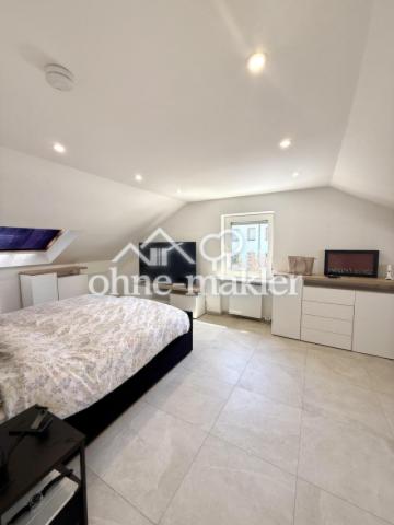 Schlafzimmer DG mit Klima