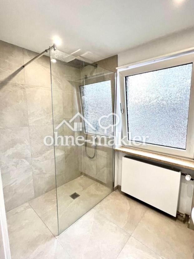 Badezimmer 1. OG