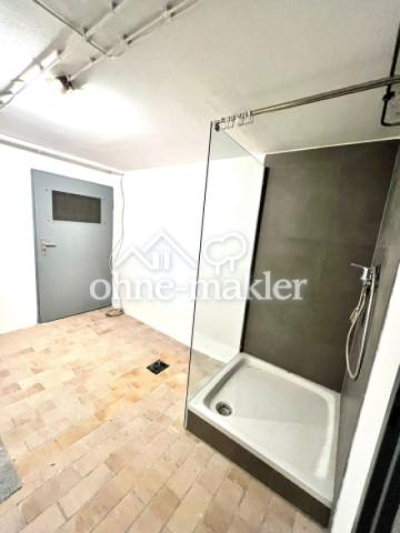 Waschküche mit Dusche UG