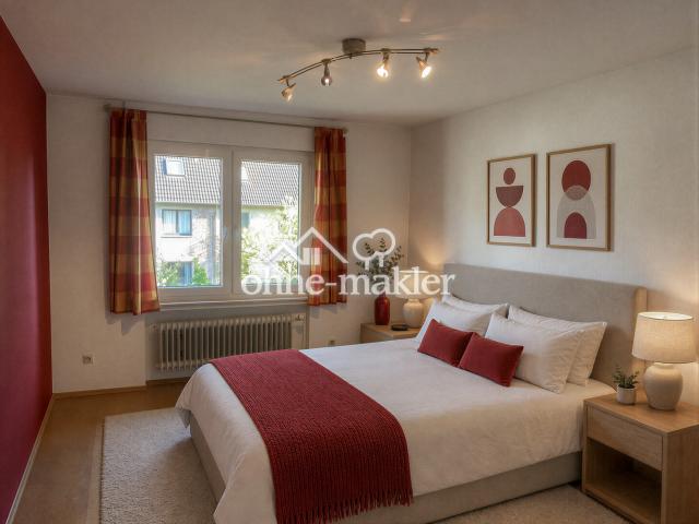 Schlafzimmer (OG 2)