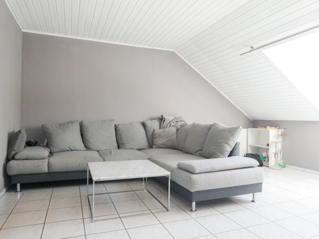 Wohnzimmer DG