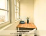 Arbeitsplatz mit AusblickSTADT