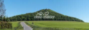 Lage:direkt am Hausberg 
