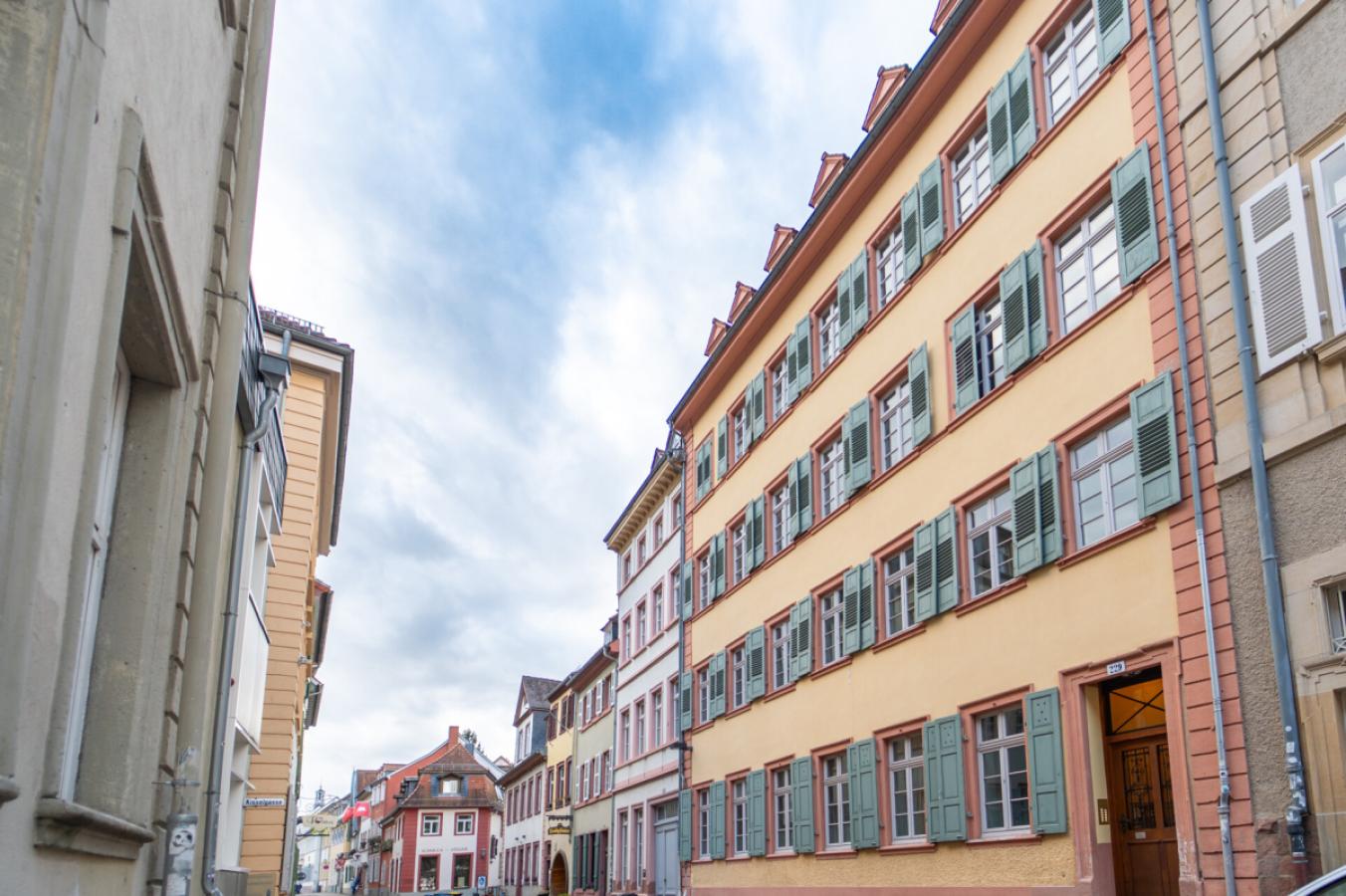 Straßenansicht
