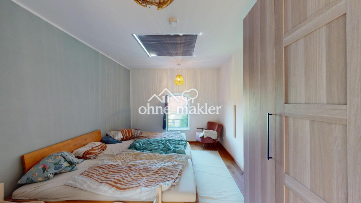 Schlafzimmer 2.OG