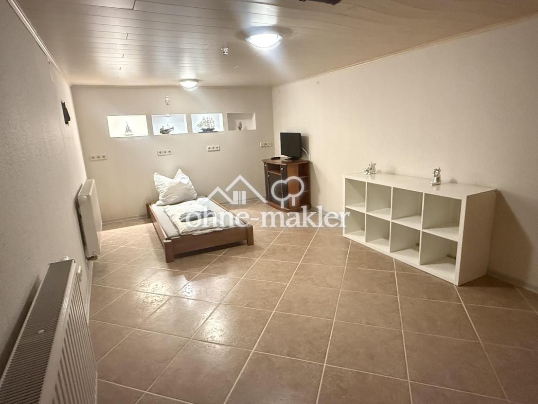 Büro/Atelier/Gästezimmer UG