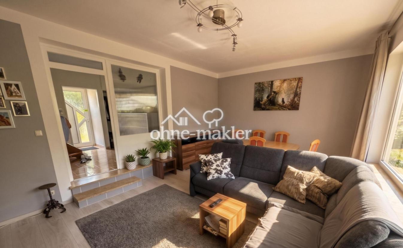 Großzügiges Wohnzimmer