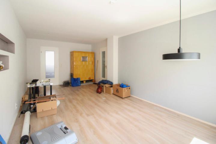 Wohnzimmer (2)