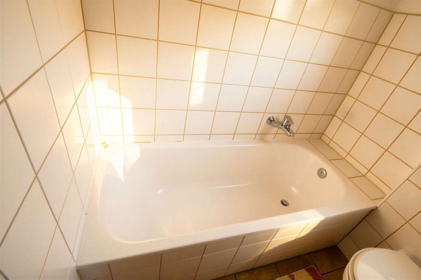 Anbau - OG - Badezimmer