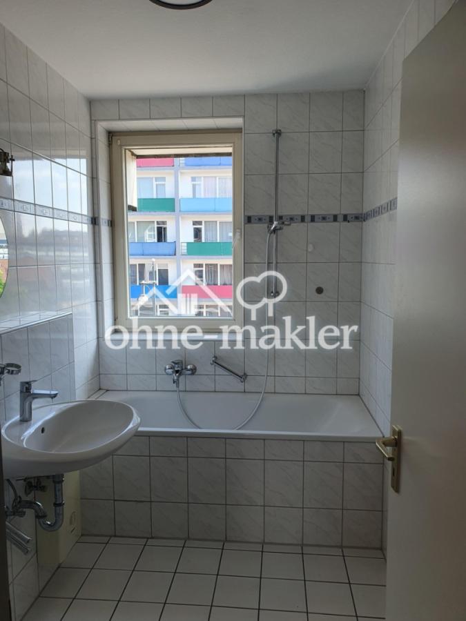 Bad zum Fenster