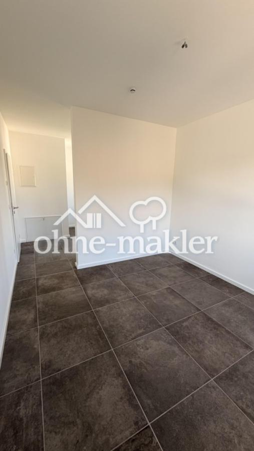 Schlafzimmer mit Ankleide