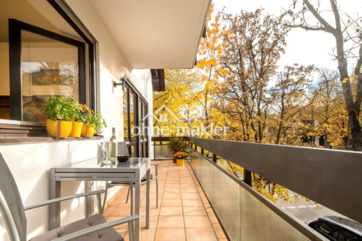 großer Südbalkon