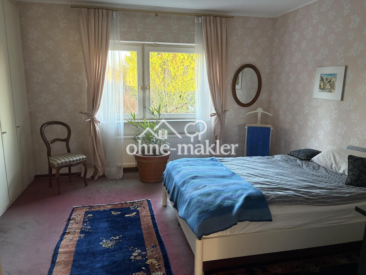 Schlafzimmer1